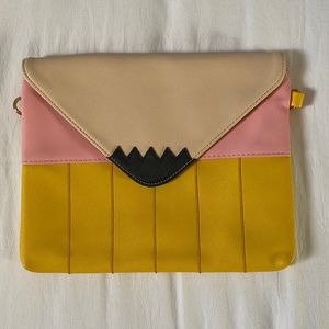 Studio diy pencil clutch